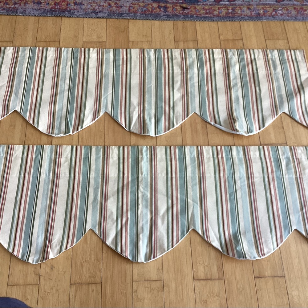Elegant Striped Valance Curtains